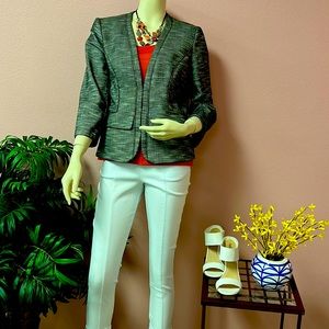 AK Anne Klein woman’s blazer